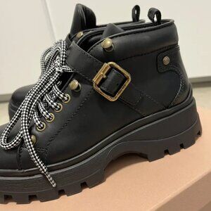 Miu Miu Low-Top black Leather Lug Sole Hiker Ankle Booties